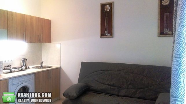 Rent out 1-room apartment. Киев,  Глушкова пр — photo 1