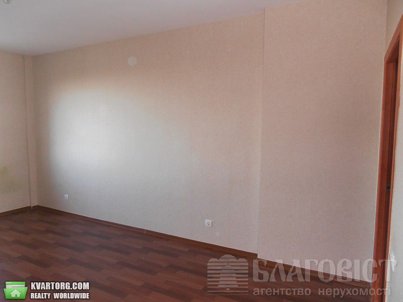 Sell 2-room apartment. Киев,  Петропавловская — photo 2