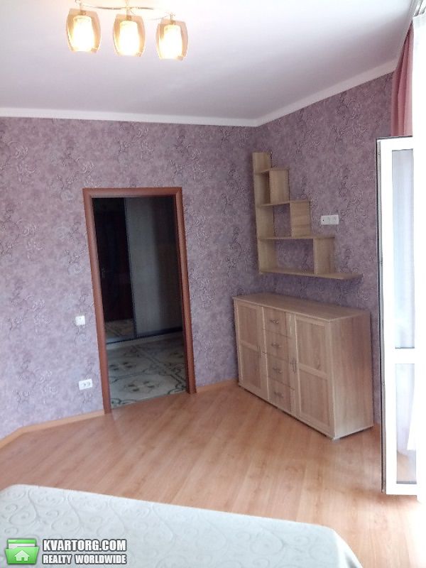 Sell 2-room apartment. Киев,  Вышгородская — photo 3