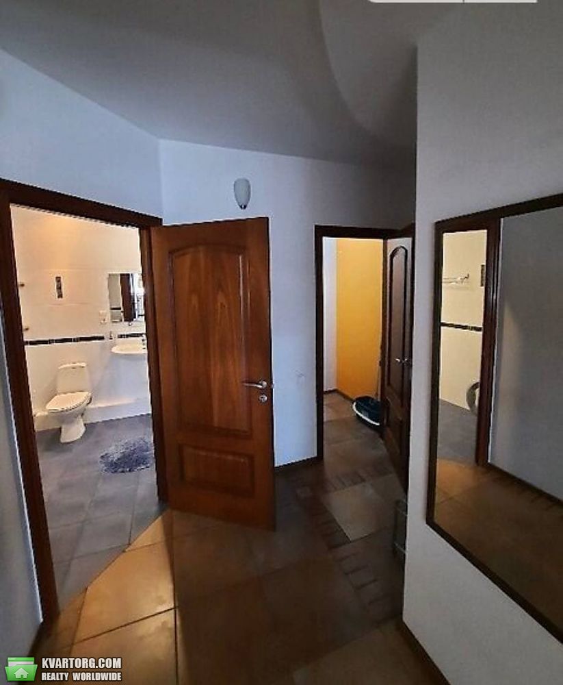 Rent out 2-room apartment. Киев,  Пушиной феодори — photo 3