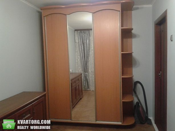 Rent out 1-room apartment. Киев,  Набережно-Корчеватская — photo 4