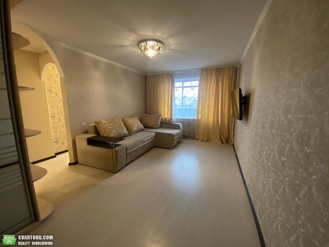 Rent out 1-room apartment. Днепропетровск, Фестивальный пер — photo 4