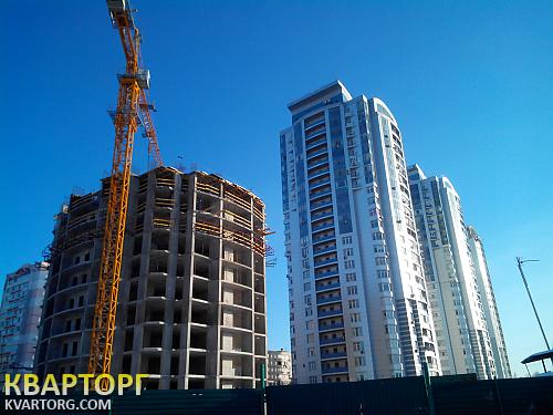 Sell 4-room apartment. Киев,  Ушакова — photo 1