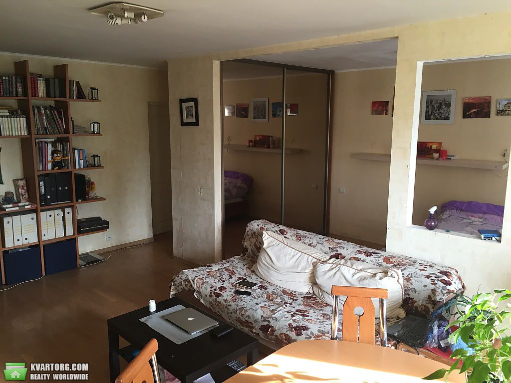Sell 2-room apartment. Киев,  Тампере — photo 1