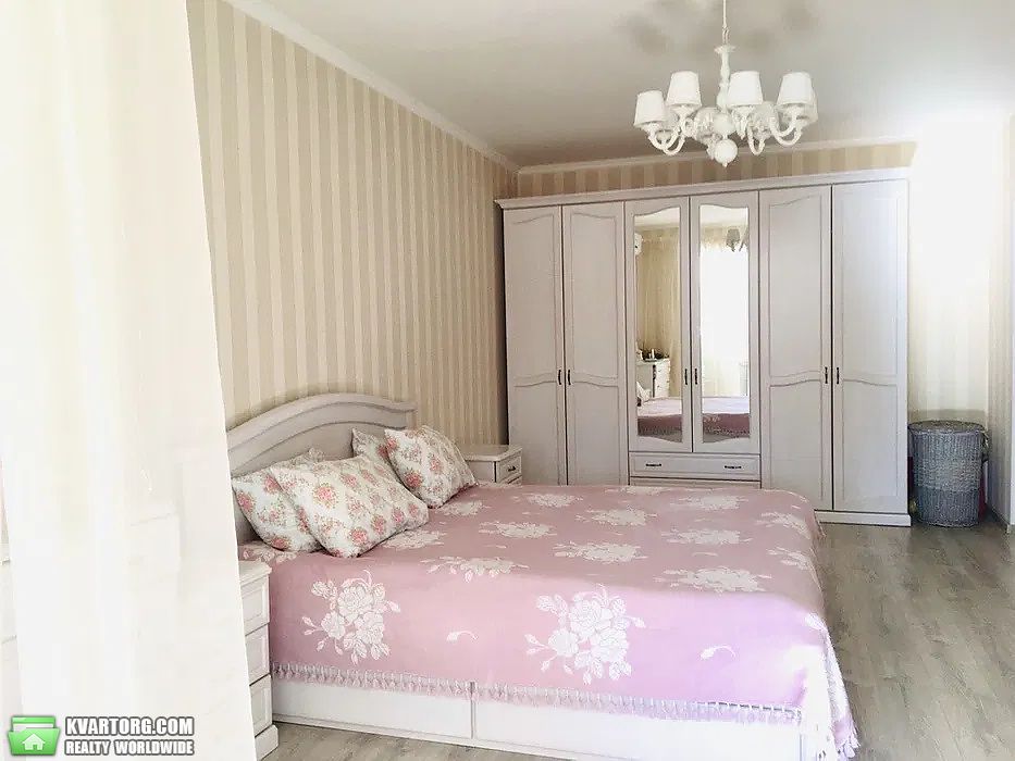 Sell 2-room apartment. Киев,  Княжий Затон — photo 4