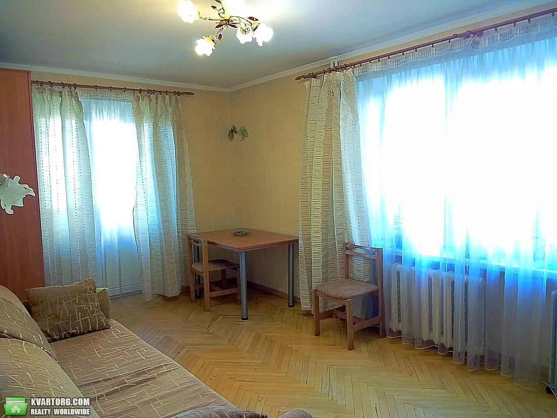 Rent out 2-room apartment. Киев,  Чоколовский бул — photo 3