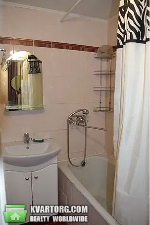 Rent out 1-room apartment. Киев,  Героев Сталинграда — photo 8