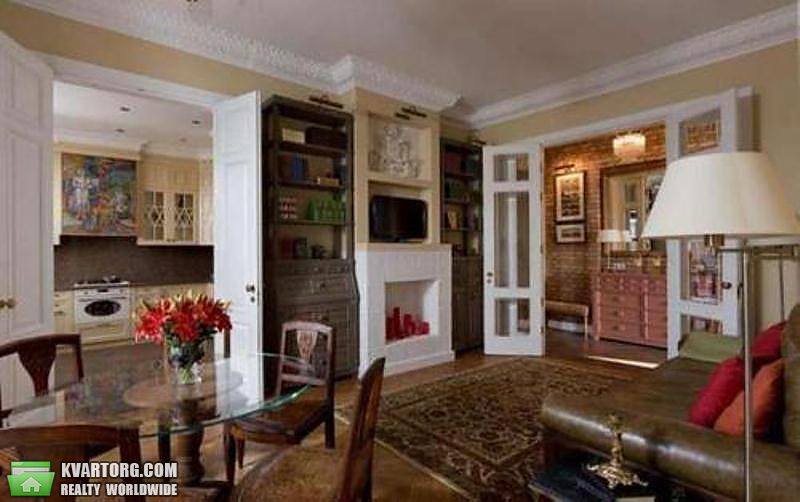 Rent out 2-room apartment. Киев,  Крещатик — photo 3