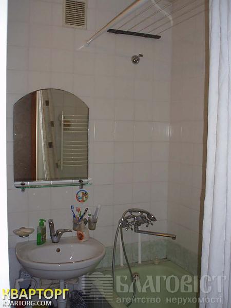 Sell 2-room apartment. Киев, Первомайского.Л — photo 4