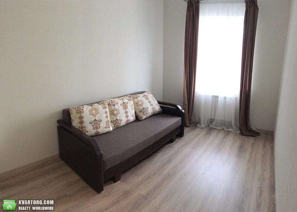 Rent out 2-room apartment. Киев, Луценко — photo 5