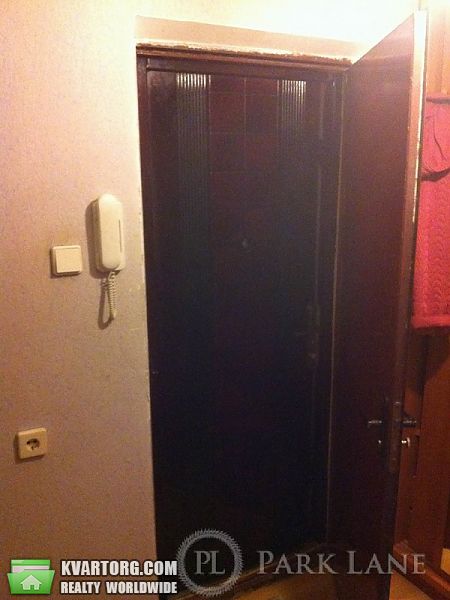 Sell 2-room apartment. Киев,  Братиславская — photo 5