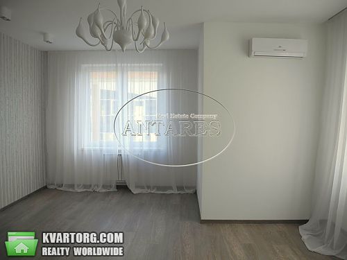 Rent out 3-room apartment. Киев, Дмитриевская — photo 2