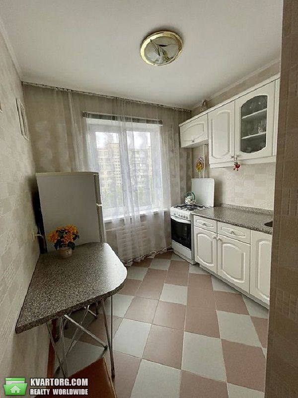 Sell 2-room apartment. Киев, пр. Шухевича — photo 1