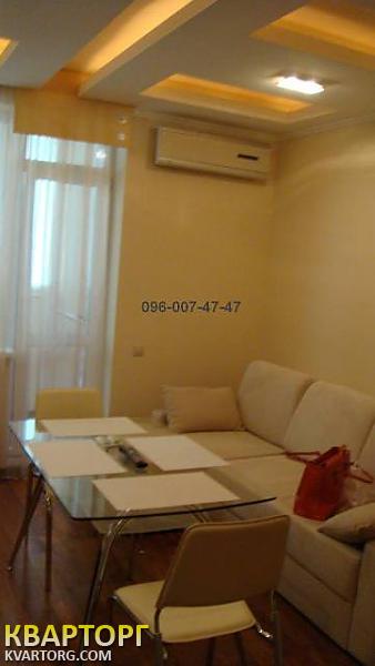 Rent out 2-room apartment. Киев, Урловская — photo 7