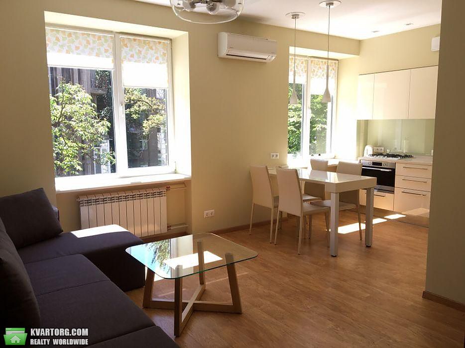 Rent out 2-room apartment. Киев,  Институтская — photo 3