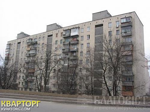 Sell 2-room apartment. Киев, щорса — photo 1