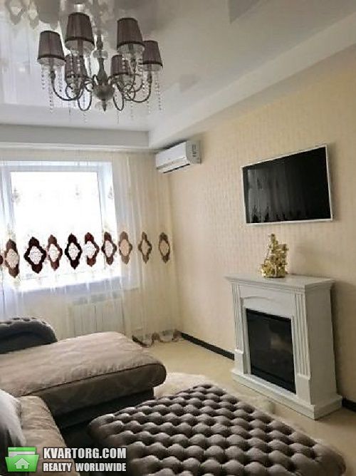 Rent out 1-room apartment. Киев,  Леси Украинки бул — photo 1