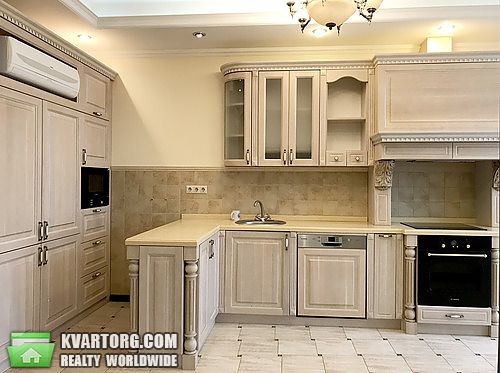 Rent out 5-room apartment. Киев,  Институтская — photo 2