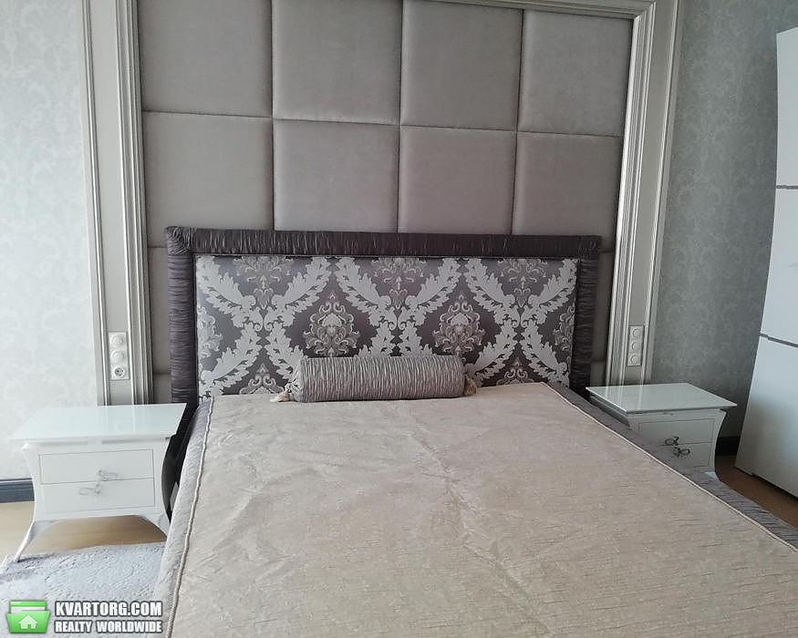 Rent out 3-room apartment. Киев, Дмитриевская — photo 5