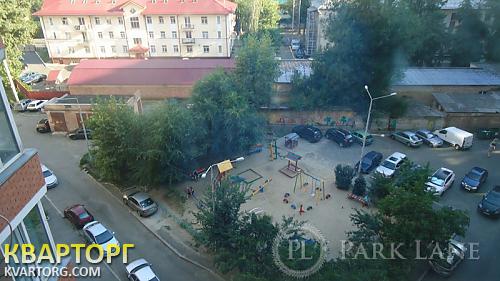 Sell 3-room apartment. Киев,  Хмельницкая — photo 8