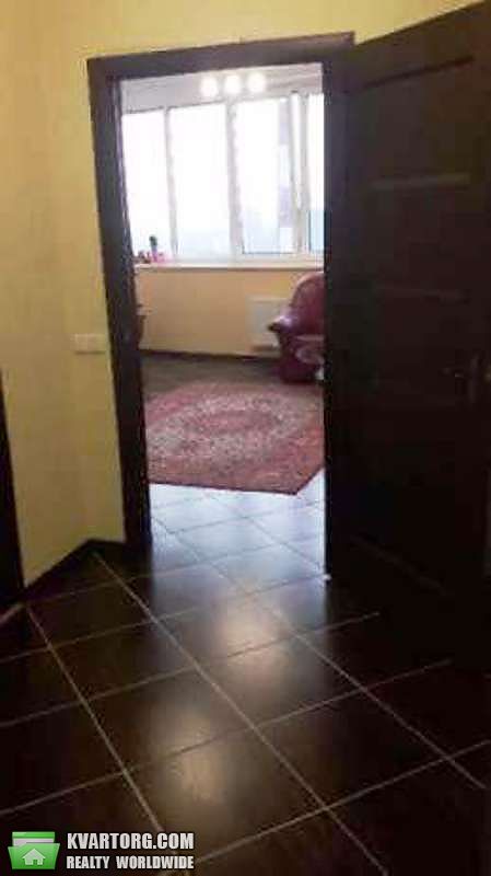 Sell 2-room apartment. Киев,  Олевская — photo 4