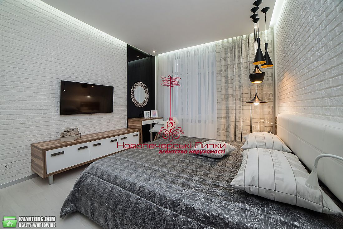 Sell 2-room apartment. Киев,  Драгомирова — photo 4