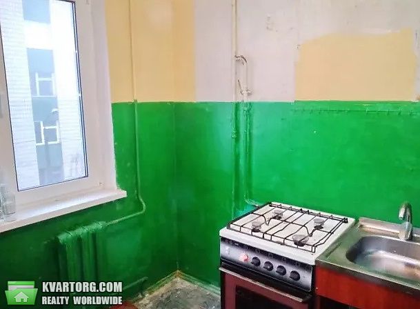 Sell 1-room apartment. Киев,  Метростроевская — photo 2