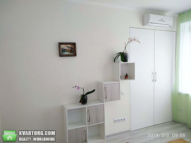 Sell 2-room apartment. Киев,  Булаховского — photo 5