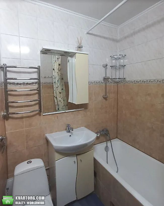 Rent out 1-room apartment. Киев,  Багговутовская — photo 6