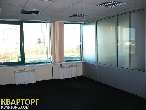 Rent out office. Киев, Бажана — photo 1