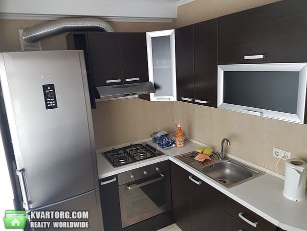 Rent out 2-room apartment. Киев,  Подвысоцкого — photo 4