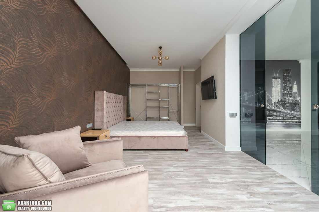 Sell 3-room apartment. Киев, Драгомирова ул. — photo 5