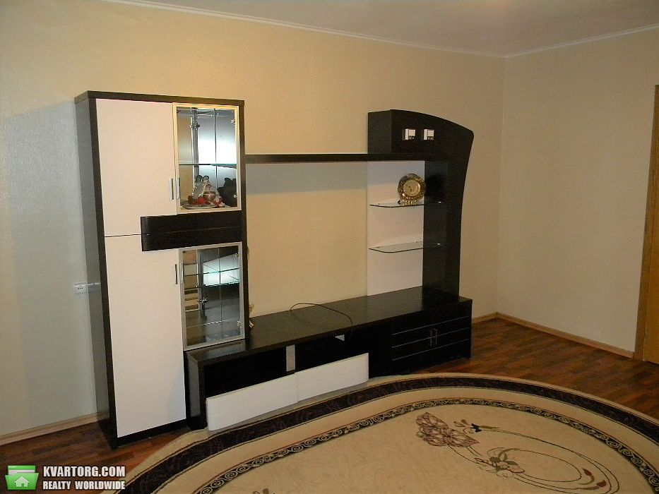 Rent out 3-room apartment. Киев,  Вильямса — photo 4