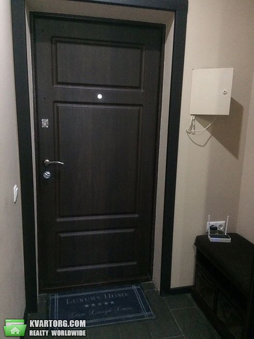 Rent out 2-room apartment. Киев,  Вильямса — photo 9