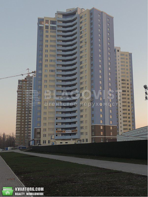 Sell 3-room apartment. Киев, Глушкова Академіка просп — photo 1