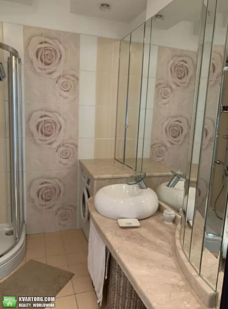 Rent out 2-room apartment. Киев,  Шота Руставели — photo 8