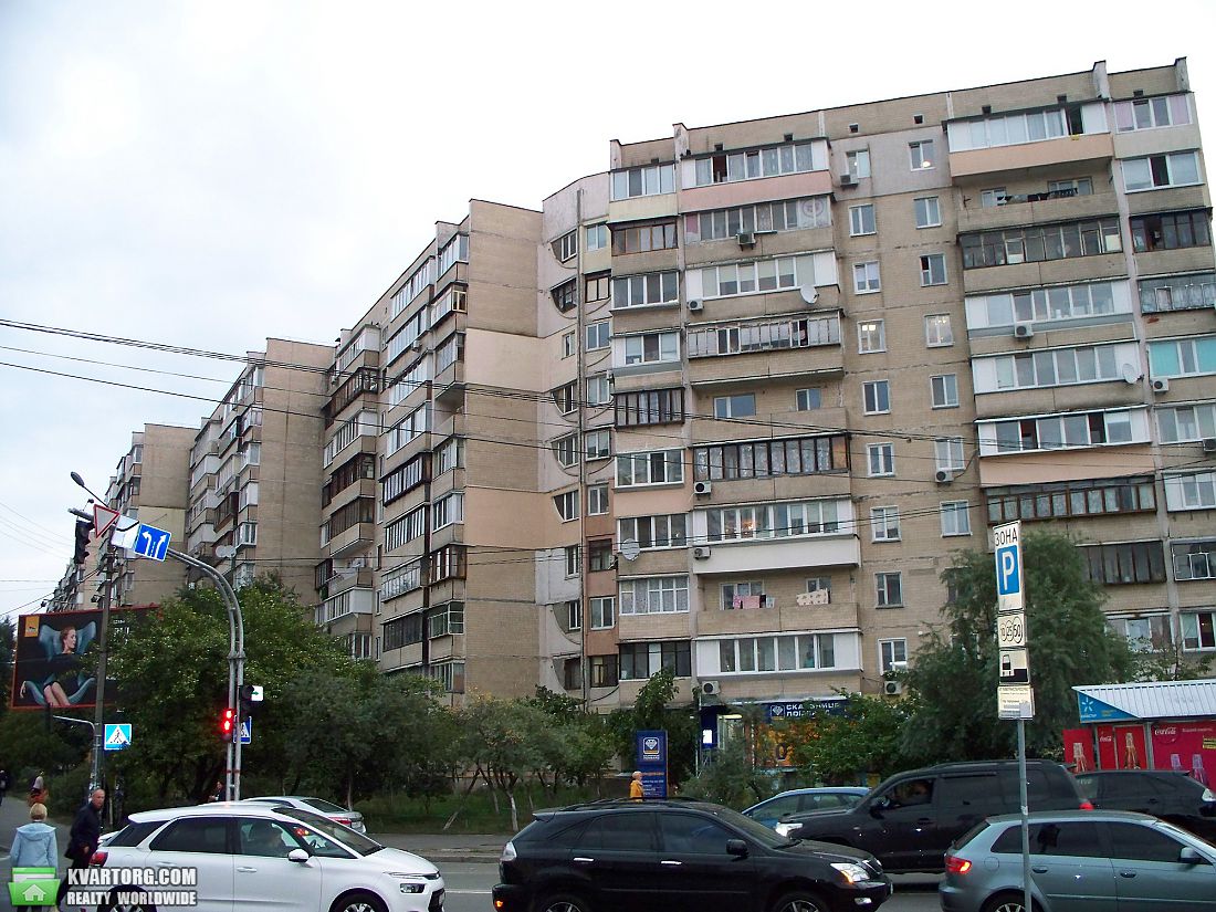 Rent out 3-room apartment. Киев,  Драгоманова — photo 2