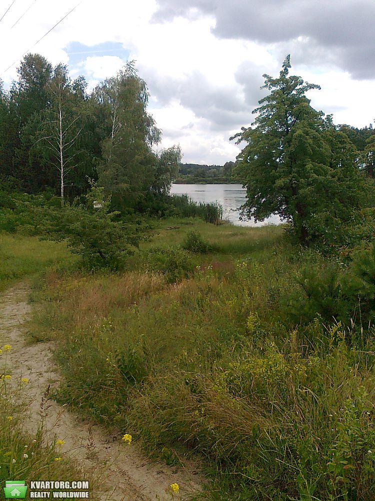 Rent out house. Украинка, Садовая — photo 1