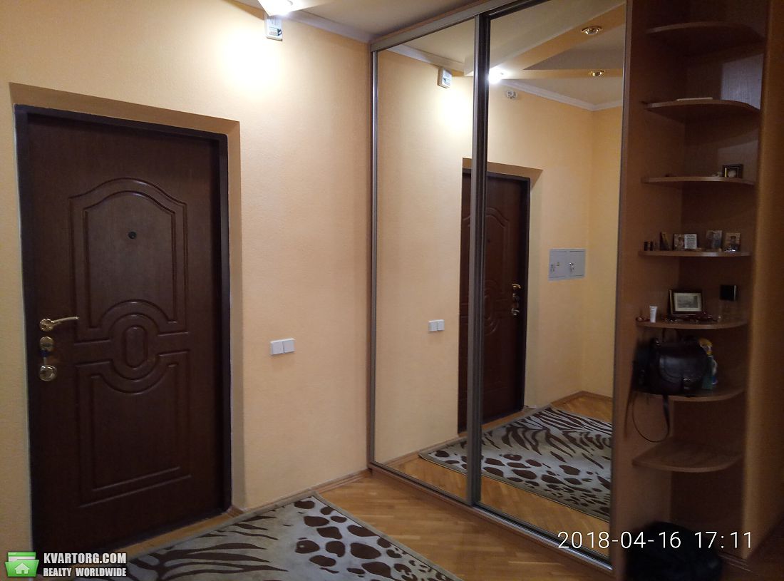 Rent out 2-room apartment. Киев,  Княжий Затон — photo 8