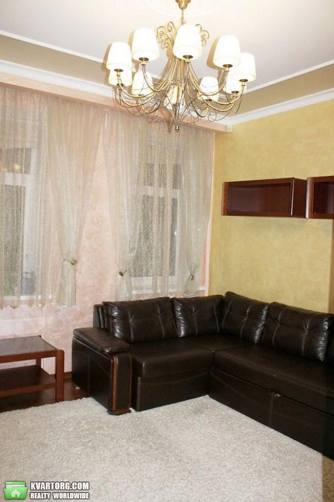 Rent out 4-room apartment. Киев, Толстого — photo 7