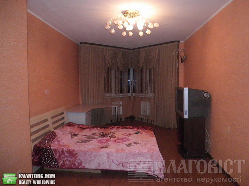 Sell 3-room apartment. Киев,  Саперно-Слободская — photo 3