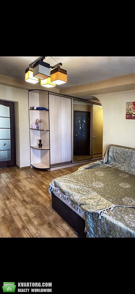 Rent out 2-room apartment. Киев,  Энтузиастов — photo 6