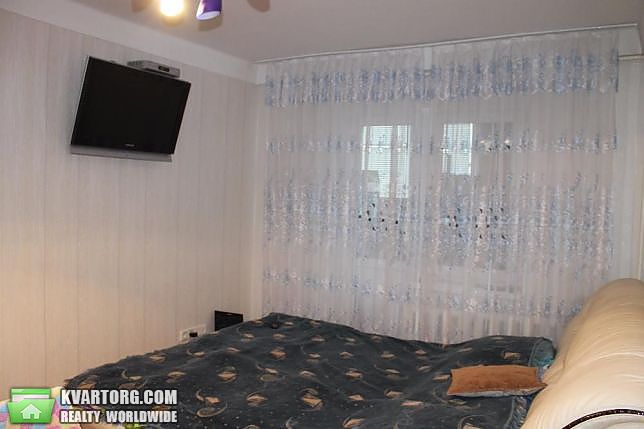 Sell 3-room apartment. Киев, Иорданская — photo 1