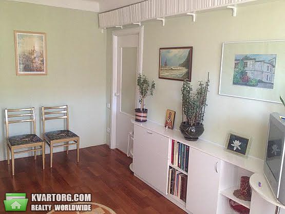 Sell 2-room apartment. Киев, Деревлянская — photo 1