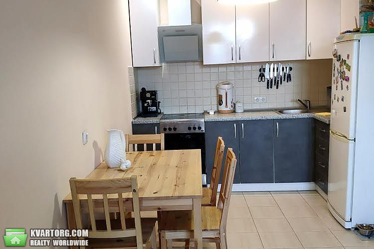 Sell 1-room apartment. Киев,  Комарова — photo 2