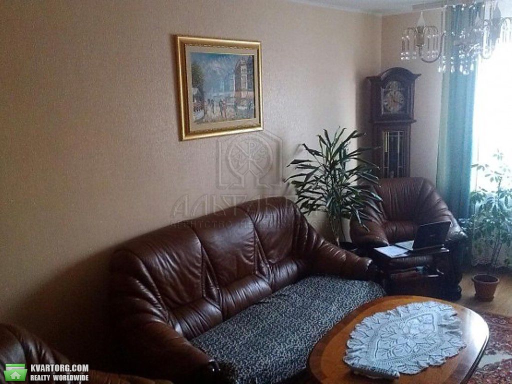 Sell 3-room apartment. Киев,  Урловская — photo 2