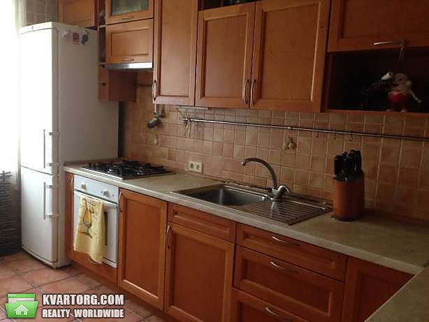 Sell 3-room apartment. Киев,  Стратегическое шоссе — photo 2