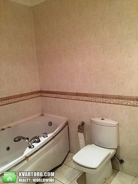 Sell 4-room apartment. Киев,  Большая Житомирская — photo 3