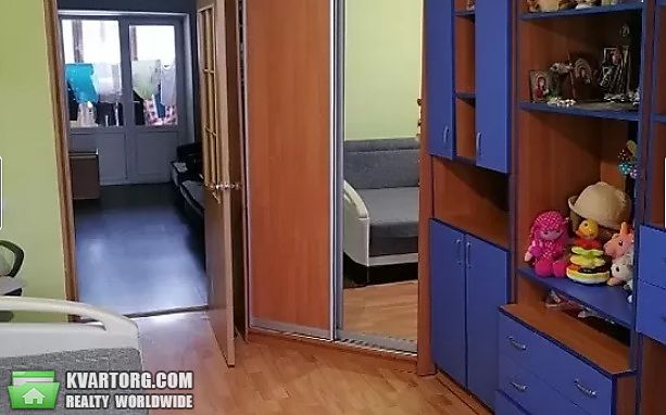 Sell 3-room apartment. Киев,  Зодчих — photo 1