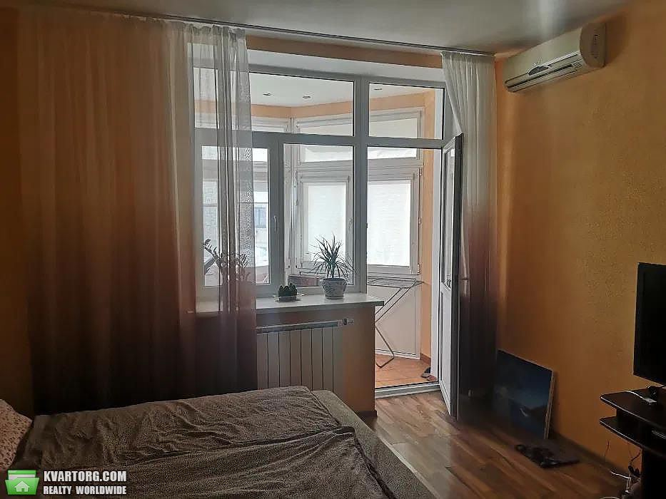 Sell 1-room apartment. Киев,  Героев Сталинграда пр — photo 1
